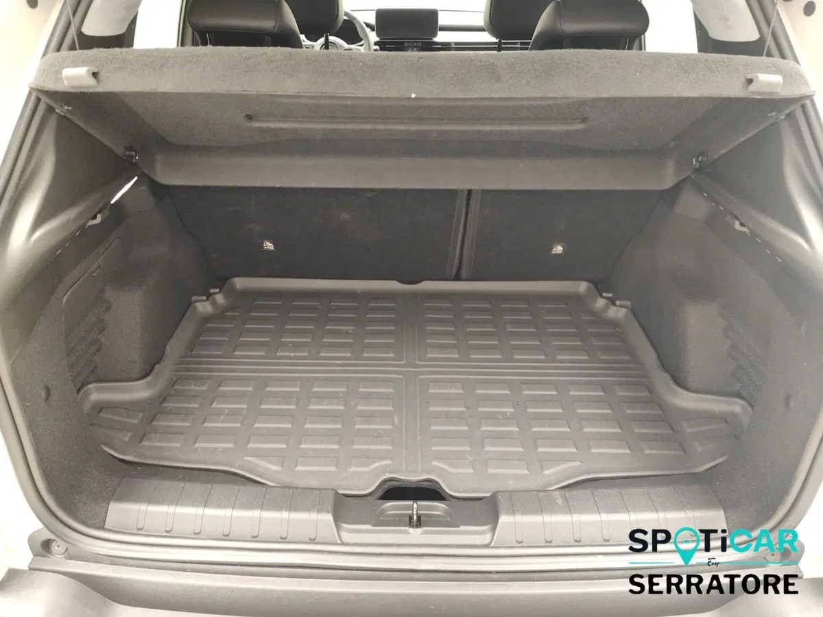 Jeep Avenger usata a Como (17)