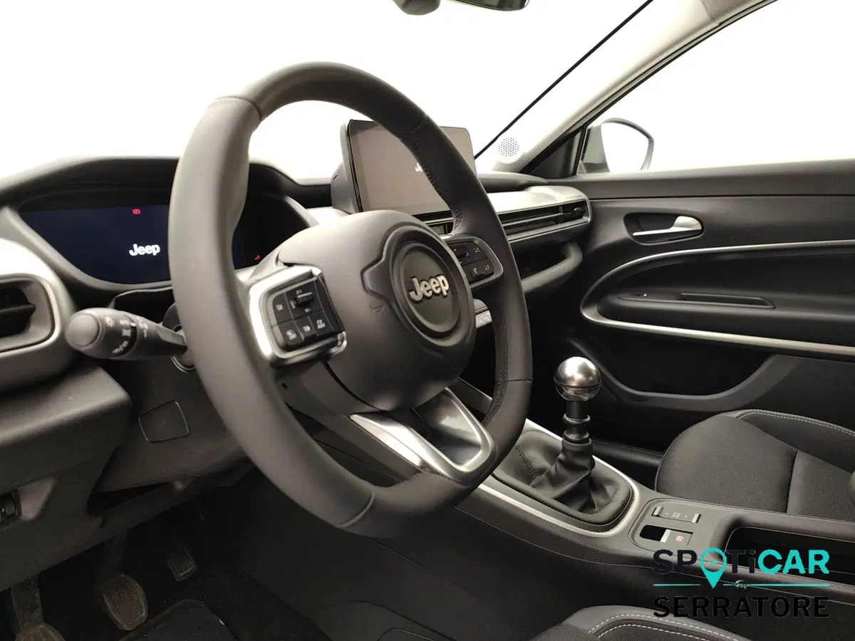 Jeep Avenger usata a Como (8)
