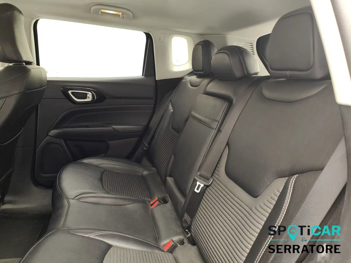 Jeep Compass usata a Como (13)