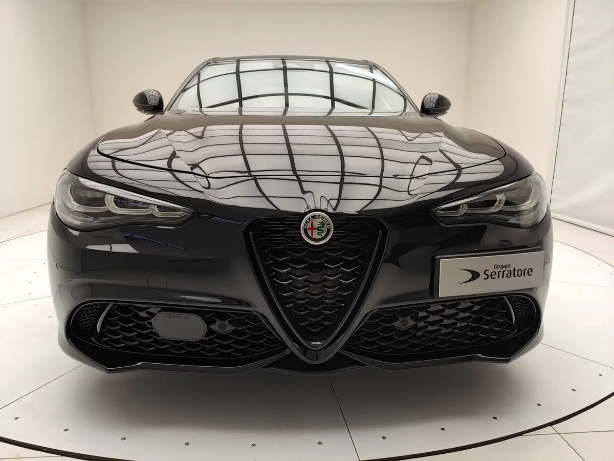 Alfa Romeo Giulia nuova a Como (2)