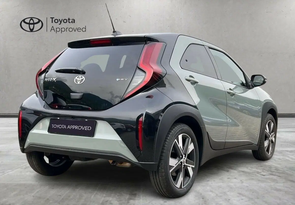 Toyota Aygo X usata a Sondrio (4)
