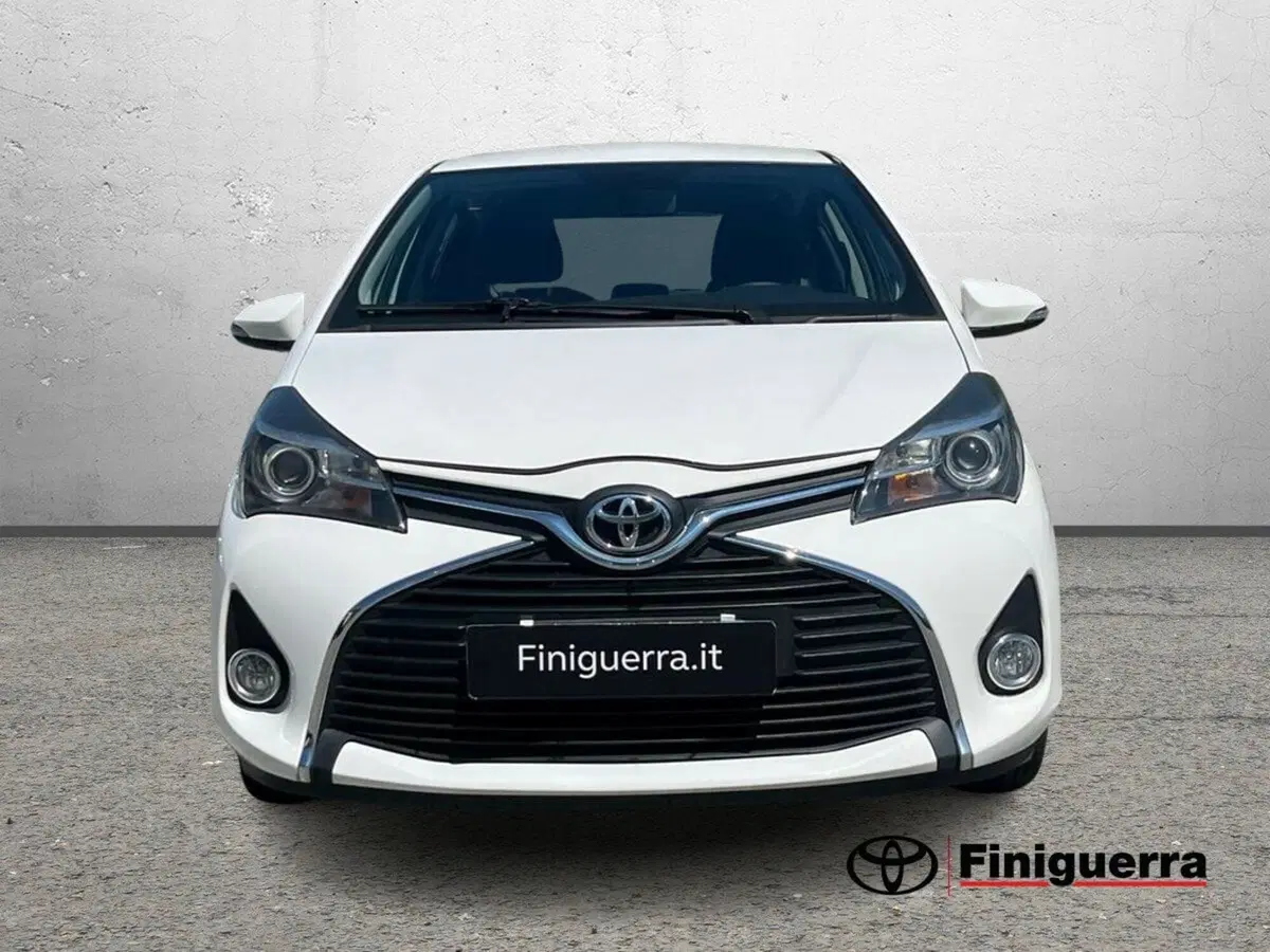 Toyota Yaris usata a Sondrio (2)
