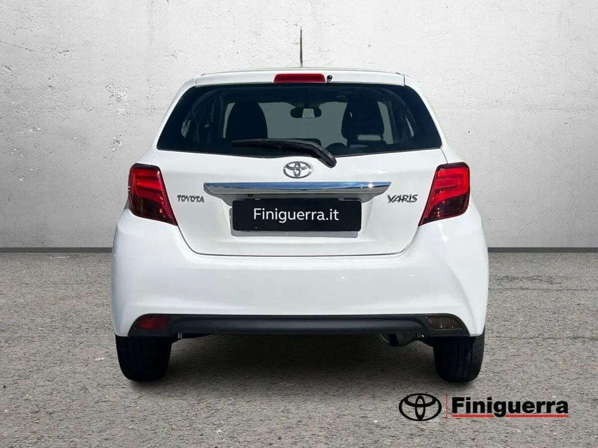 Toyota Yaris usata a Sondrio (3)