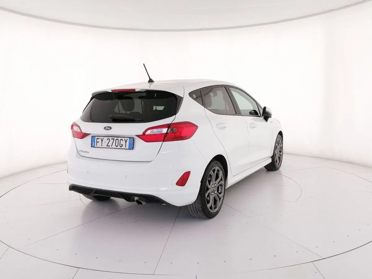 Ford Fiesta usata a Roma (2)