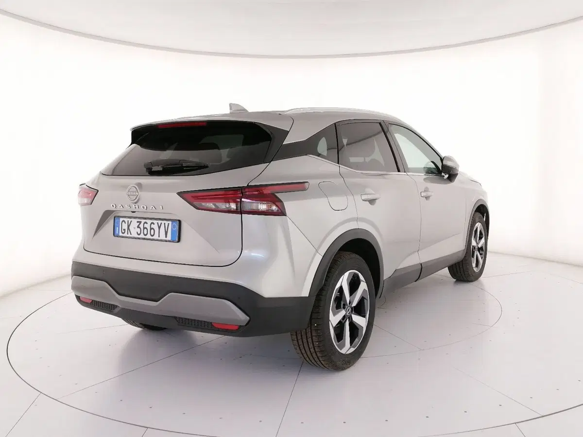 Nissan Qashqai usata a Roma (2)