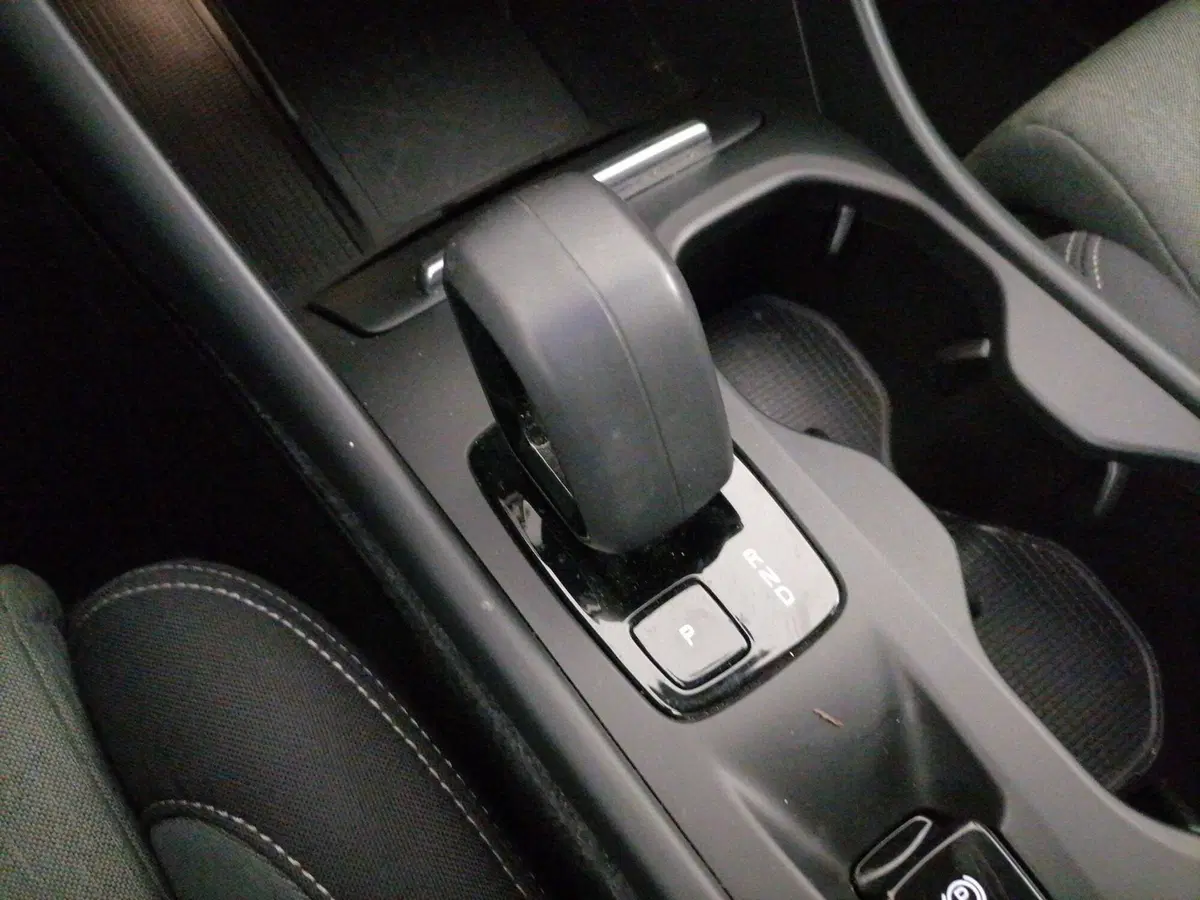 Volvo XC40 usata a Roma (14)