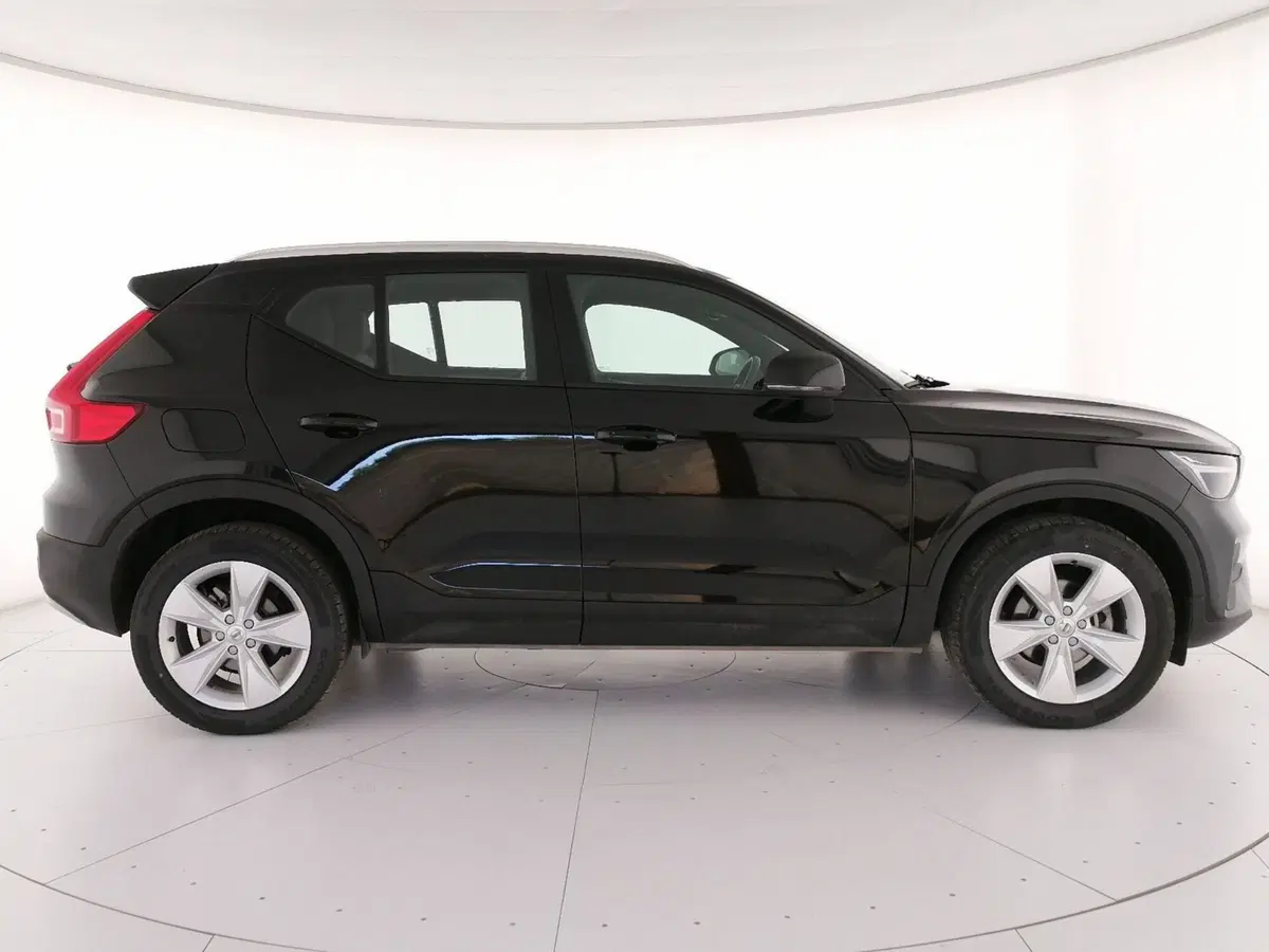 Volvo XC40 usata a Roma (3)