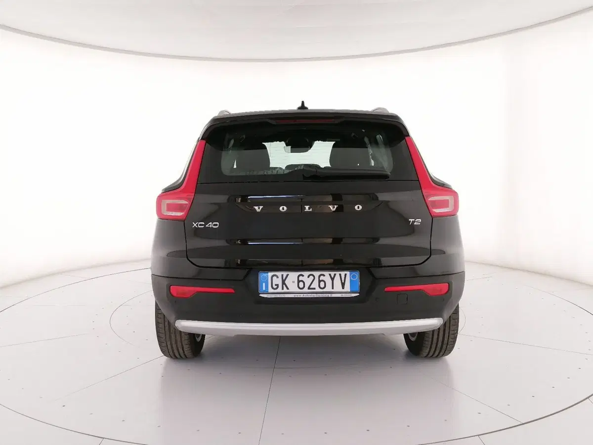 Volvo XC40 usata a Roma (4)