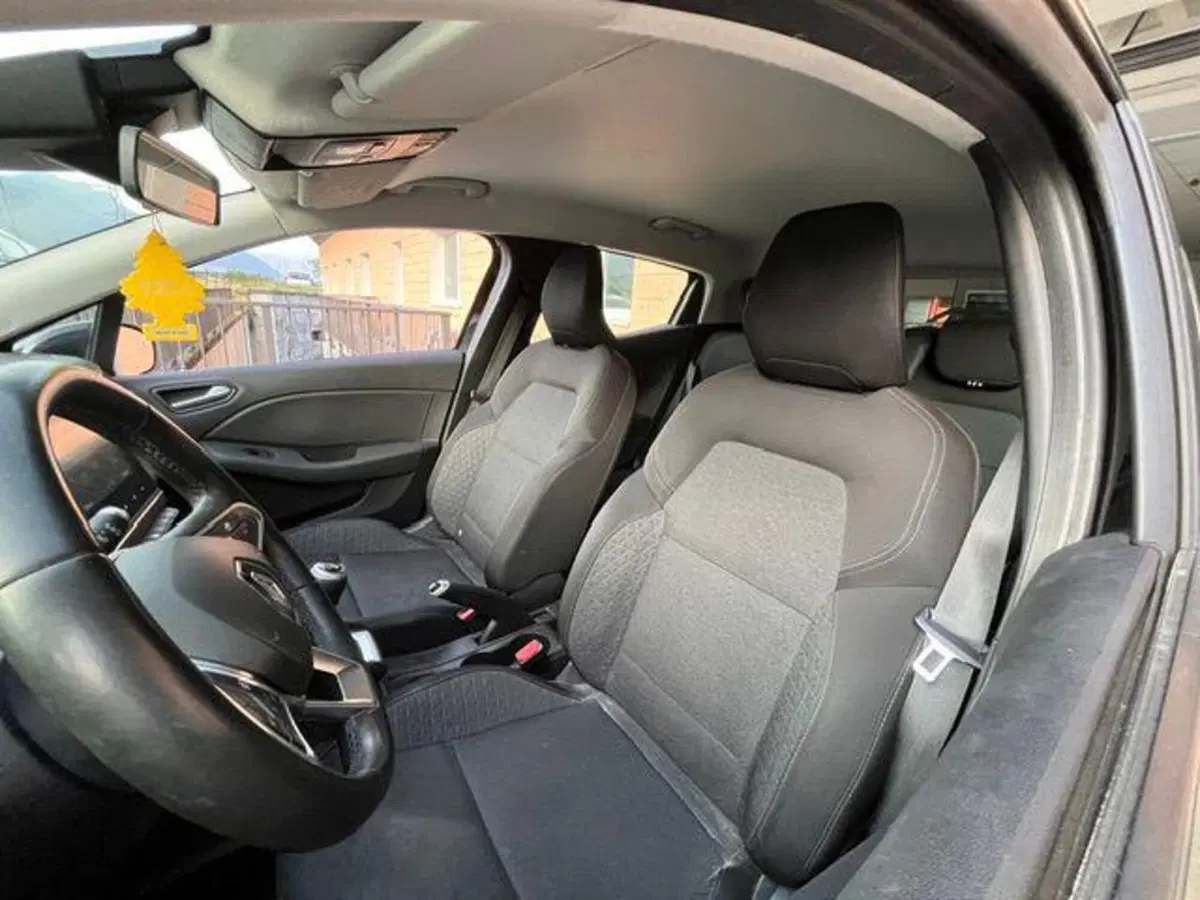Renault Clio usata a Verbano Cusio Ossola (10)