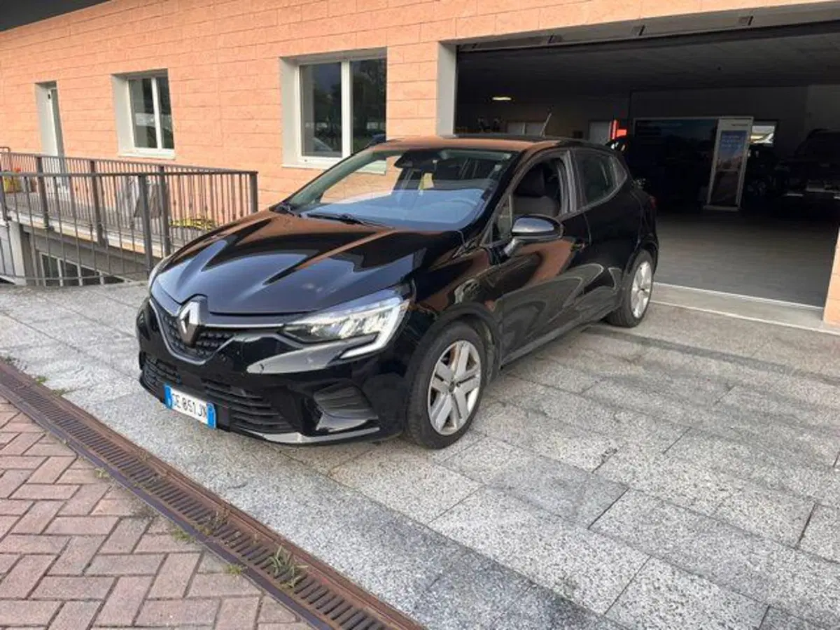 Renault Clio usata a Verbano Cusio Ossola (3)