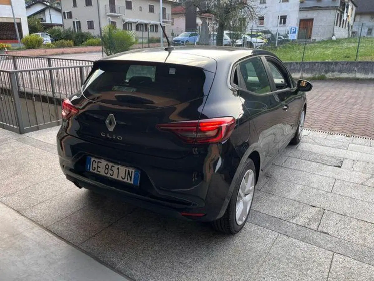 Renault Clio usata a Verbano Cusio Ossola (6)