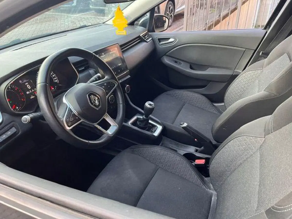 Renault Clio usata a Verbano Cusio Ossola (9)