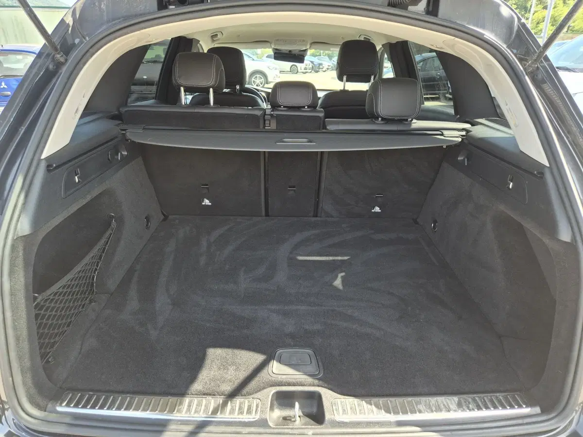 Mercedes-Benz GLC SUV usata  (12)
