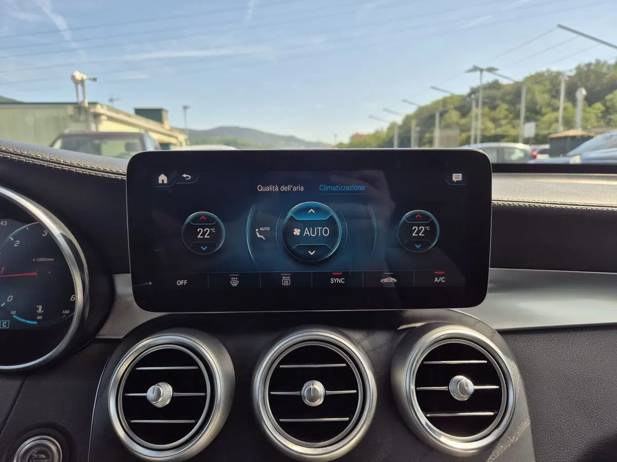 Mercedes-Benz GLC SUV usata  (19)