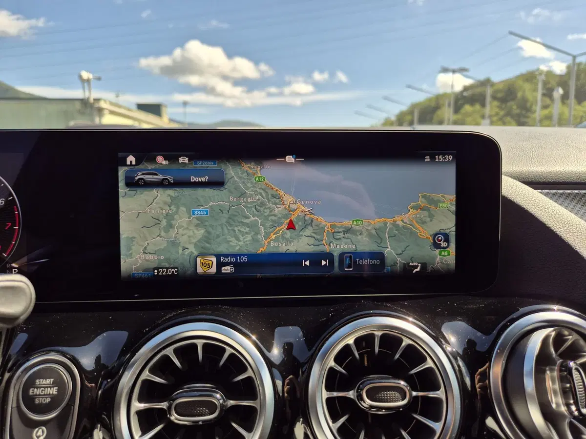 Mercedes-Benz GLA SUV usata  (11)