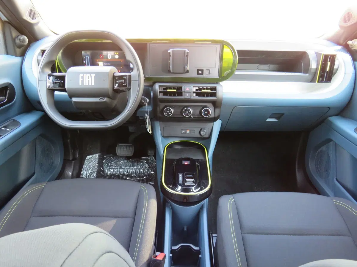 Fiat Grande Panda nuova a Monza e Brianza (11)
