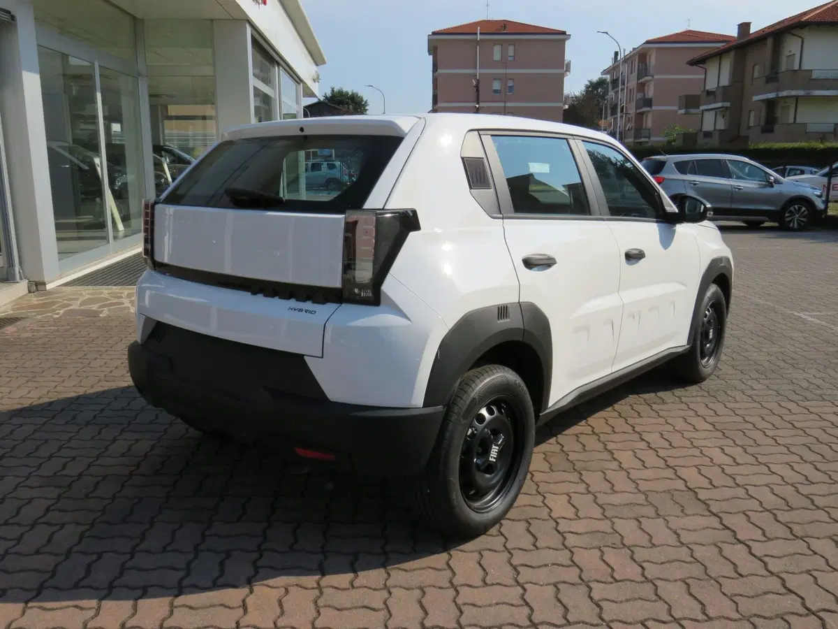 Fiat Grande Panda nuova a Monza e Brianza (5)