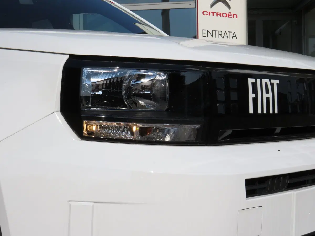 Fiat Grande Panda nuova a Monza e Brianza (7)