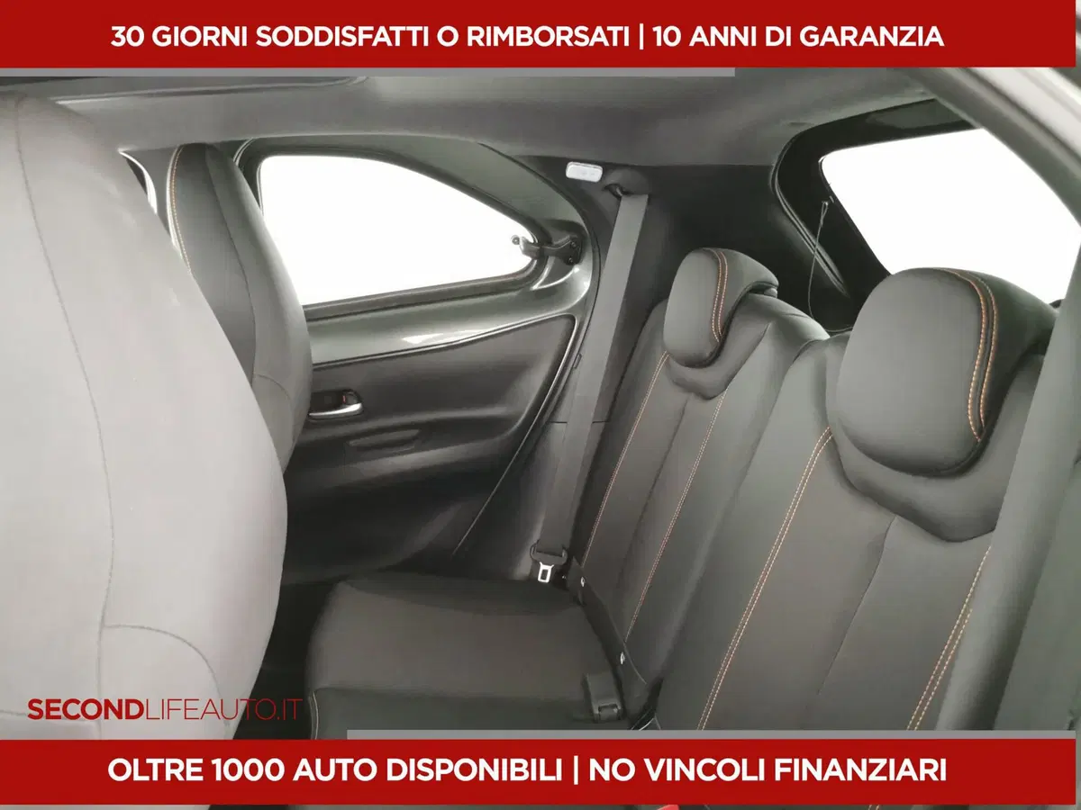Toyota Aygo X usata a Chieti (11)