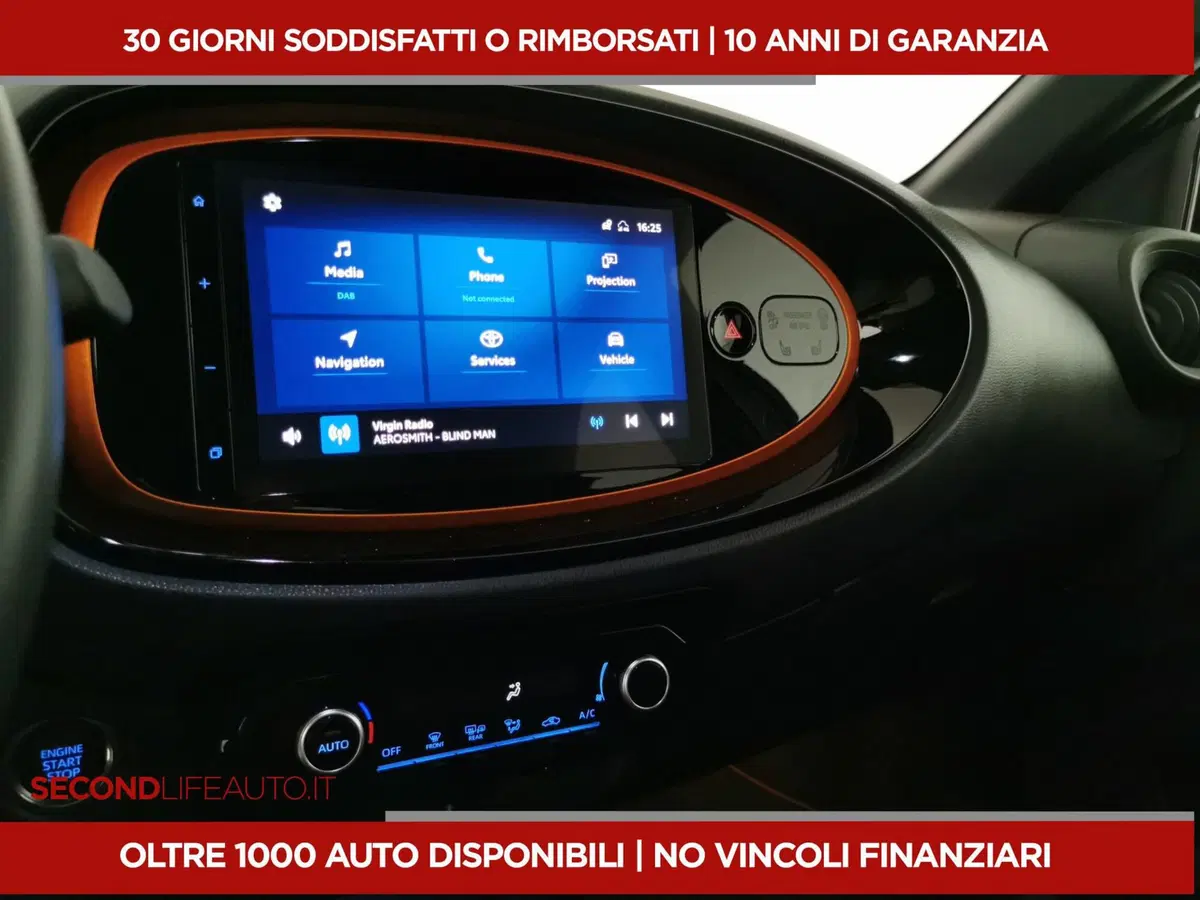 Toyota Aygo X usata a Chieti (13)