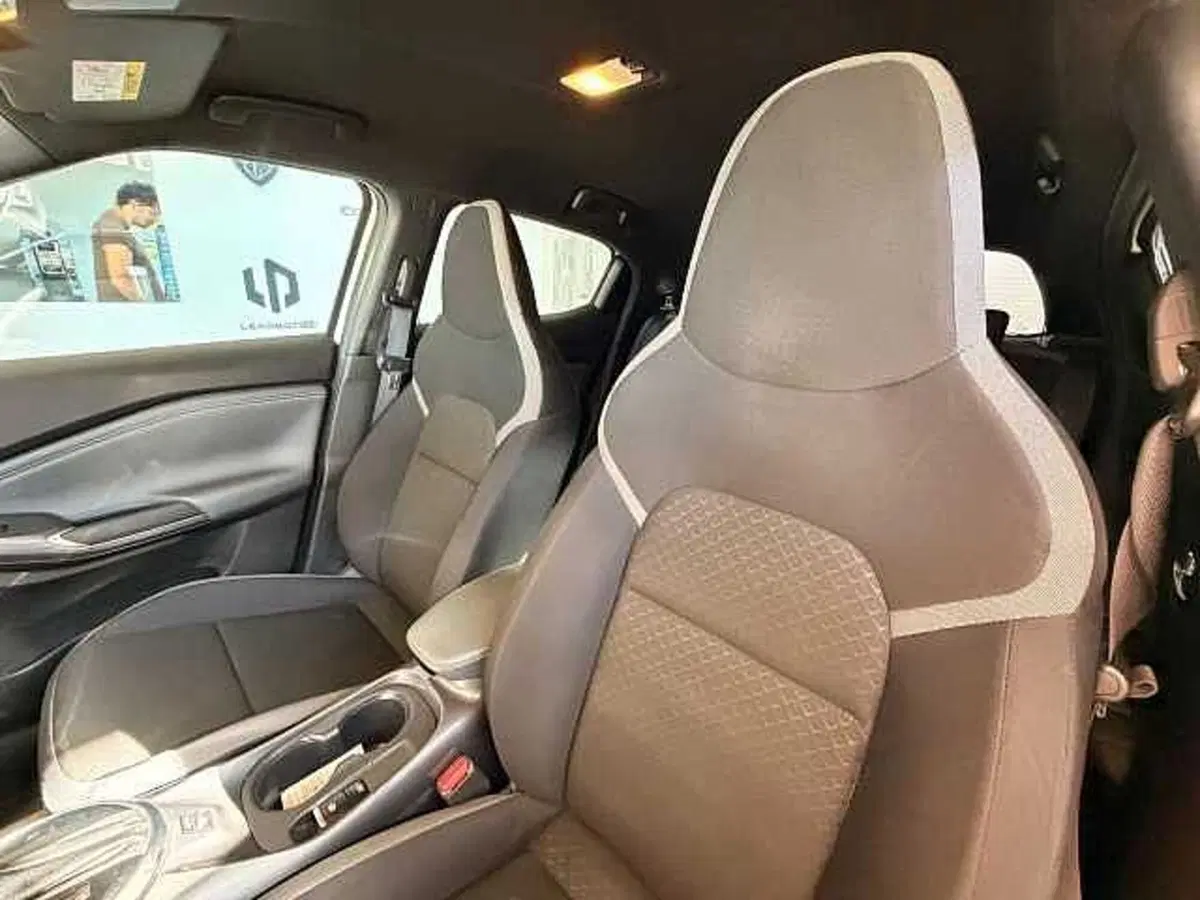 Nissan Juke usata a Siena (13)