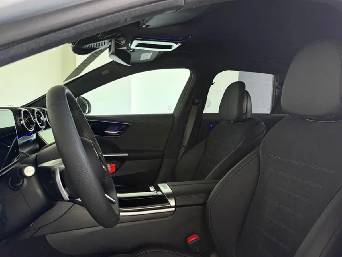 Mercedes-Benz Classe C Station Wagon nuova a Bergamo (10)