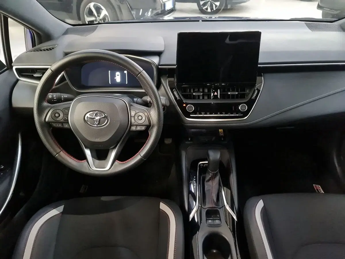 Toyota Corolla Touring Sports usata a Bologna (10)