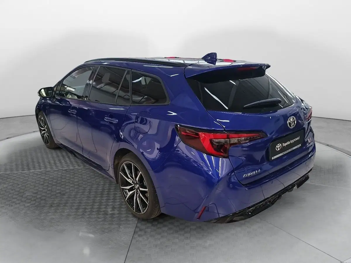 Toyota Corolla Touring Sports usata a Bologna (4)
