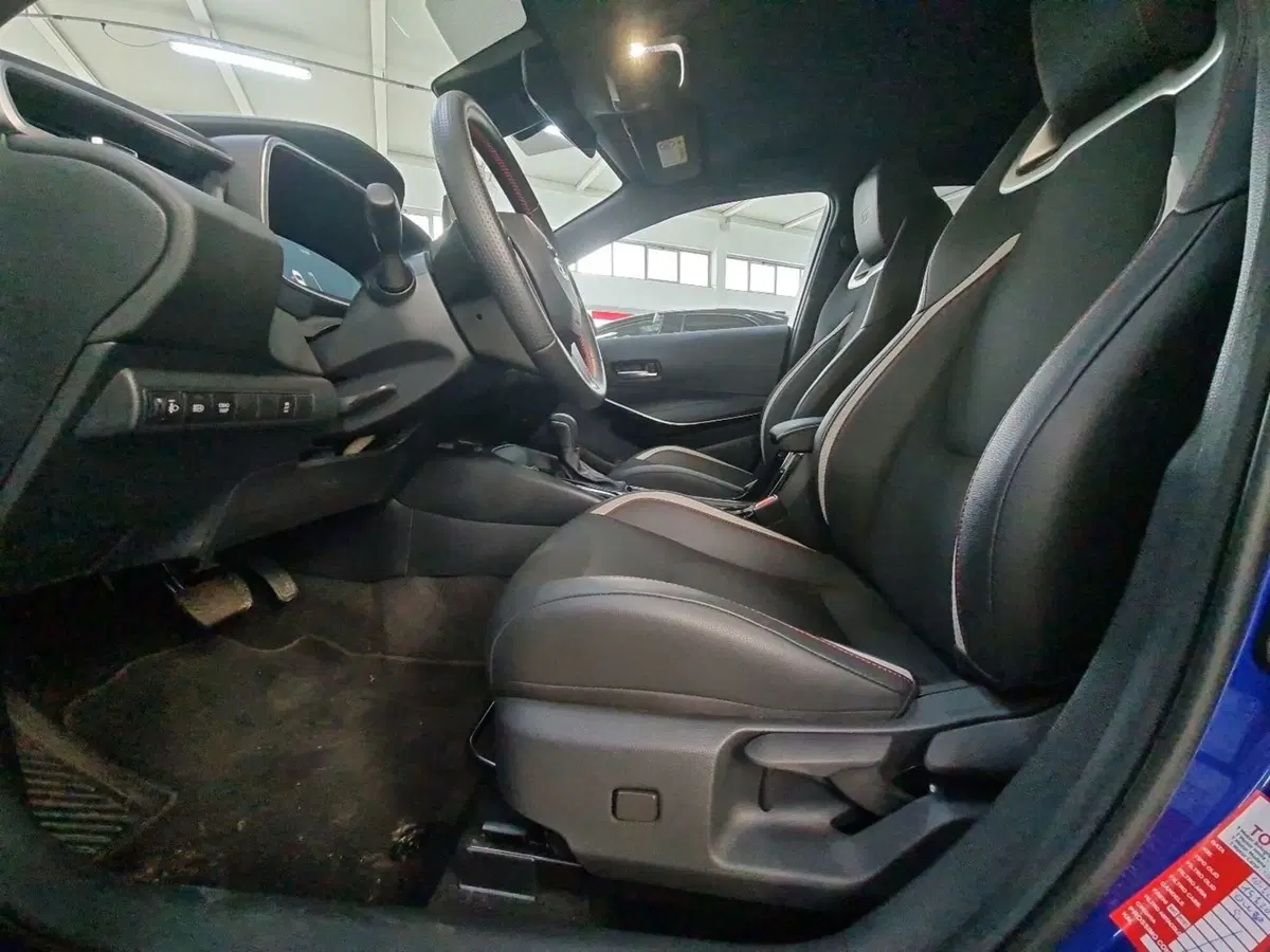 Toyota Corolla Touring Sports usata a Bologna (8)