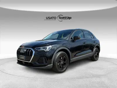 Audi Q3 45 2.0 tfsi quattro 245cv s-tronic del 2023 usata a Siena