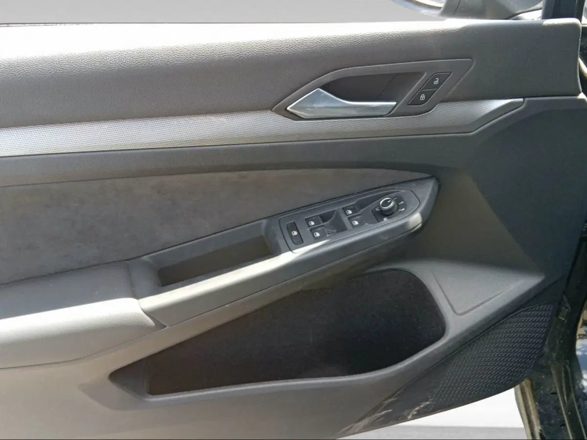 Volkswagen Golf usata a Firenze (17)