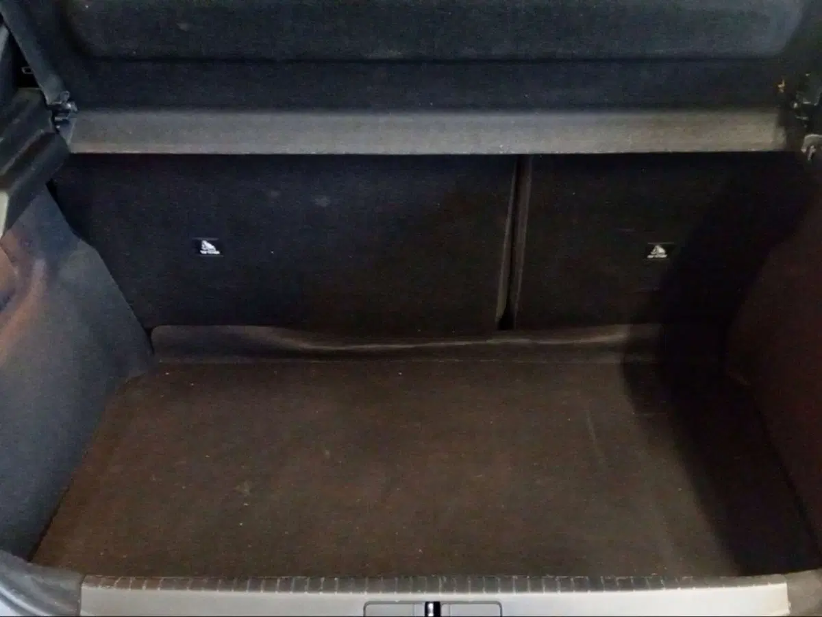 Peugeot 208 usata a Siena (16)