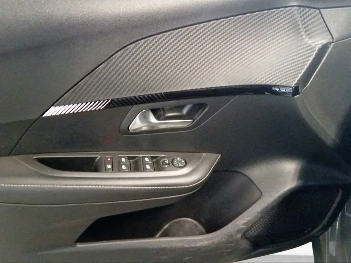 Peugeot 208 usata a Siena (17)