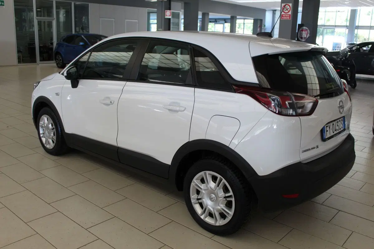 Opel Crossland X usata a Cremona (5)