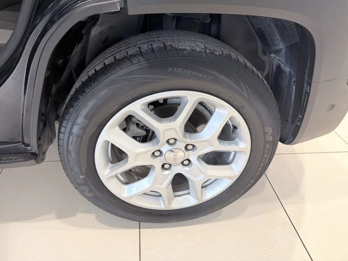Jeep Renegade usata a Latina (14)
