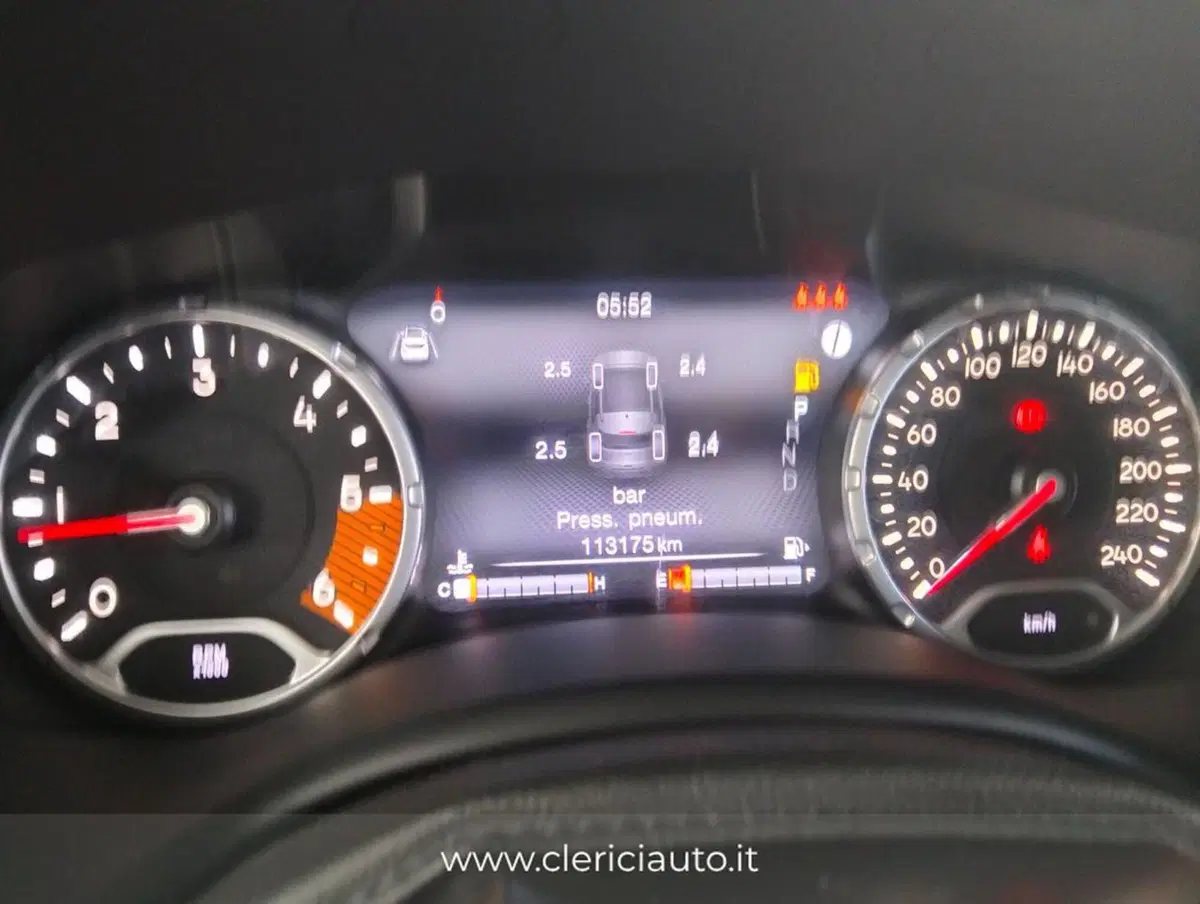 Jeep Renegade usata a Como (11)