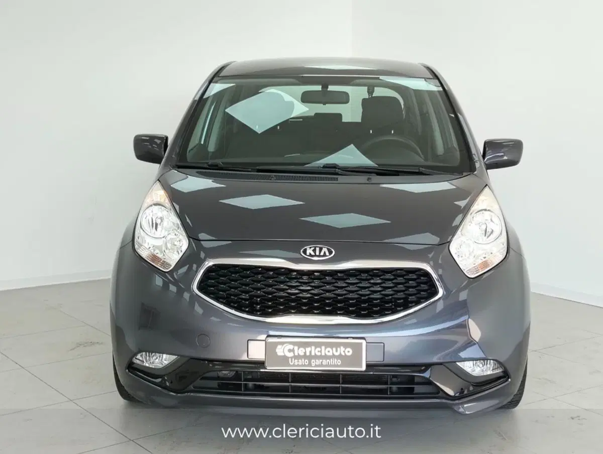 Kia Venga usata a Como (6)