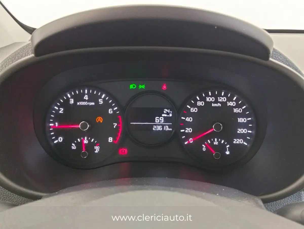Kia Picanto usata a Como (11)