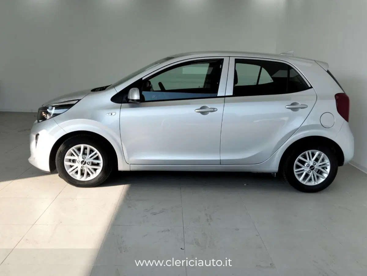 Kia Picanto usata a Como (8)