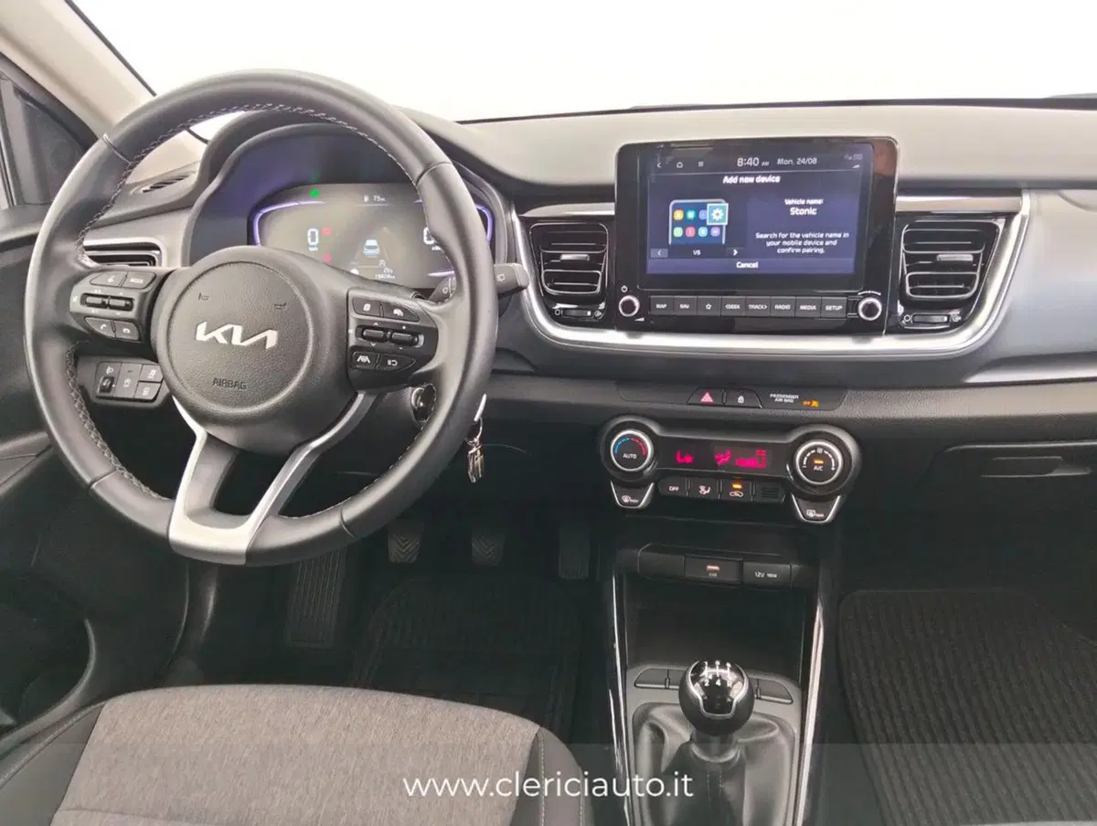 Kia Stonic usata a Como (10)
