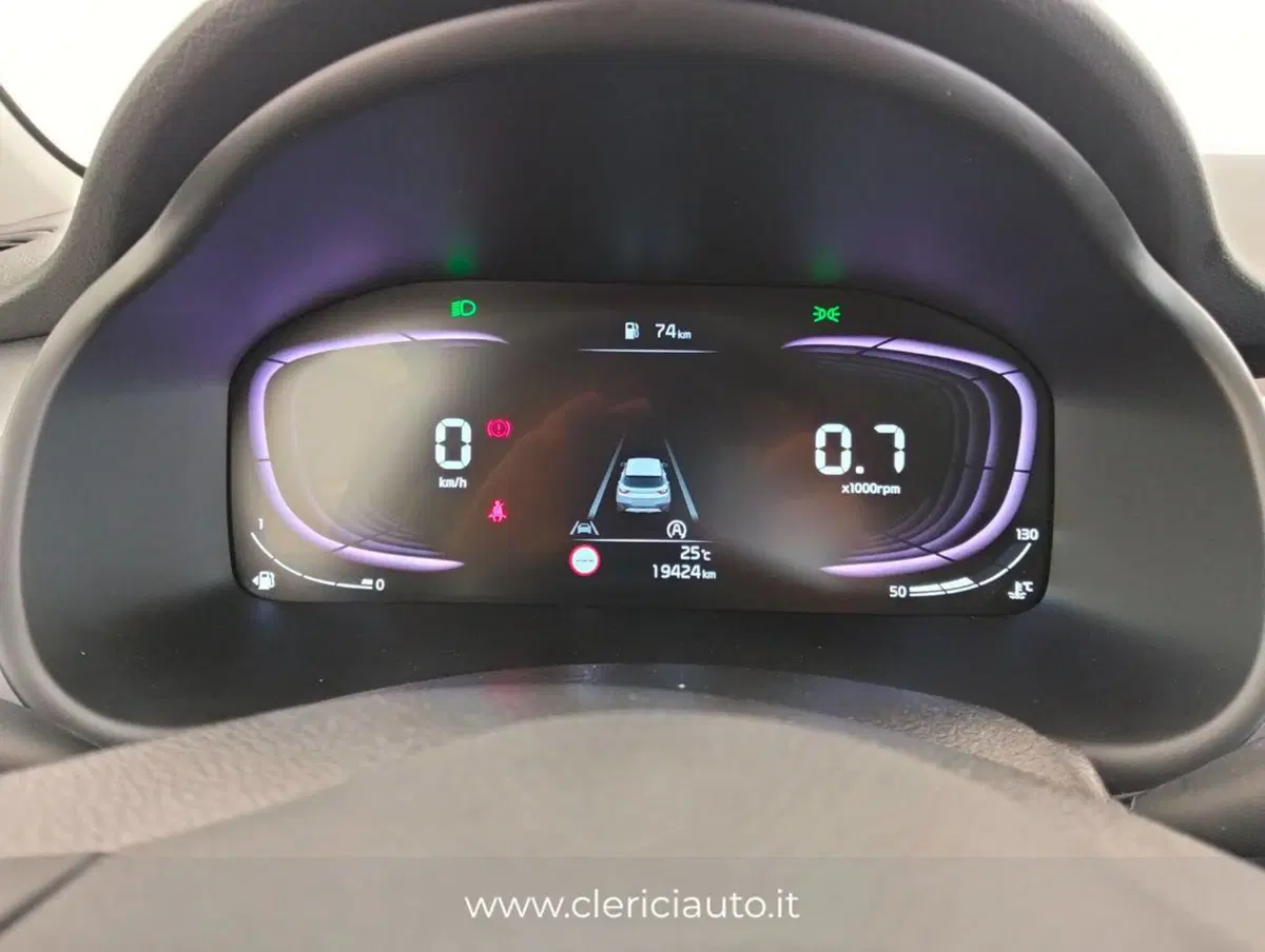 Kia Stonic usata a Como (12)