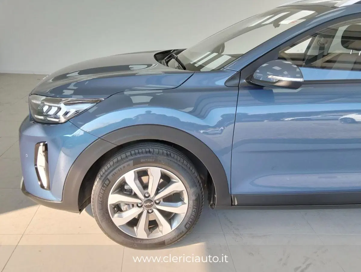 Kia Stonic usata a Como (9)