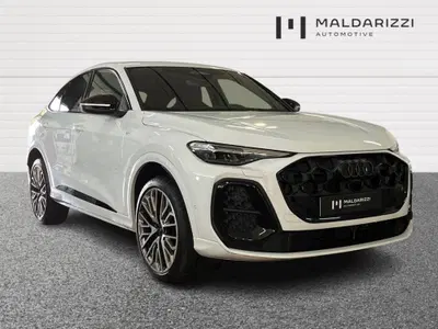 Audi Q5 Sportback 2.0 tdi mhev+ Launch Edition S line quattro 204cv s-tronic nuova a Matera