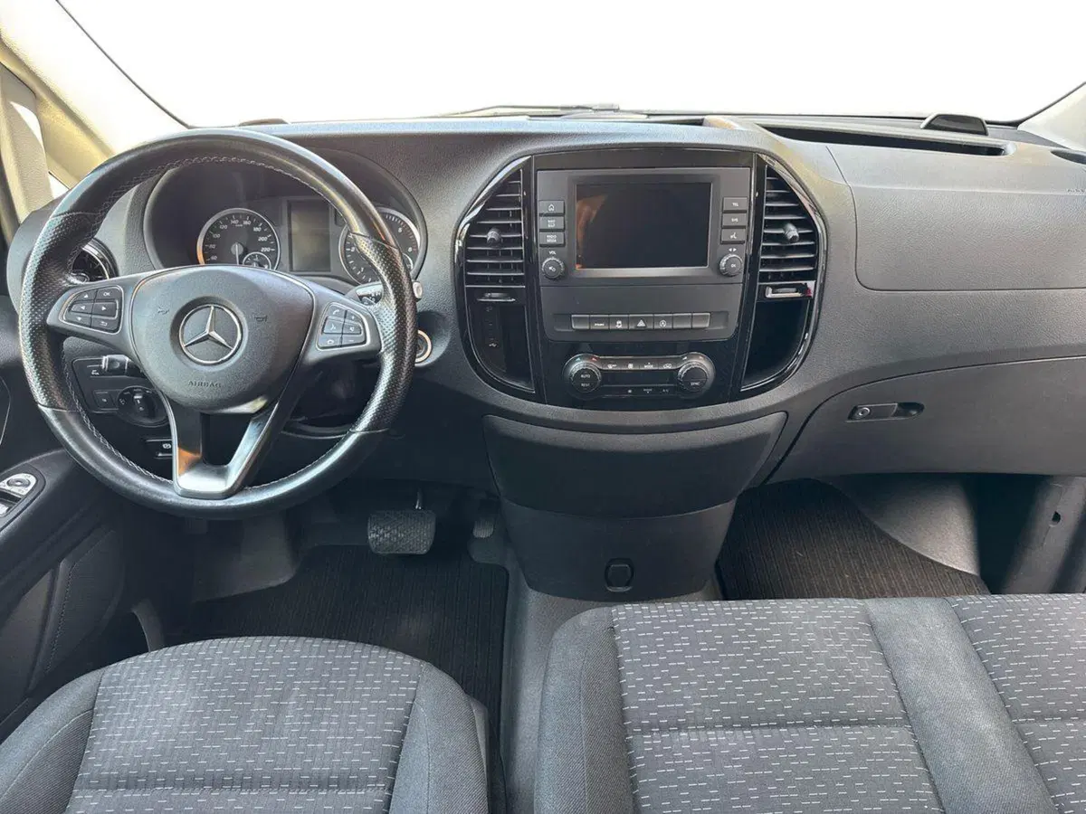 Mercedes-Benz Vito usata a Bari (9)