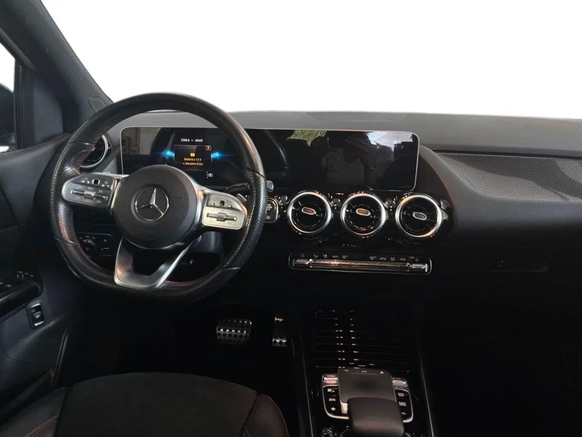 Mercedes-Benz Classe B usata a Bari (8)