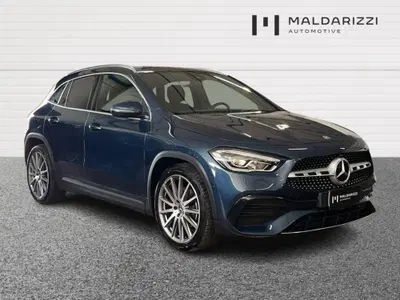 Mercedes-Benz GLA SUV 200 d AMG Line Premium Plus auto del 2023 usata a Bari