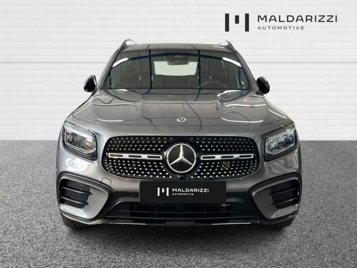 Mercedes-Benz GLB usata a Bari (2)