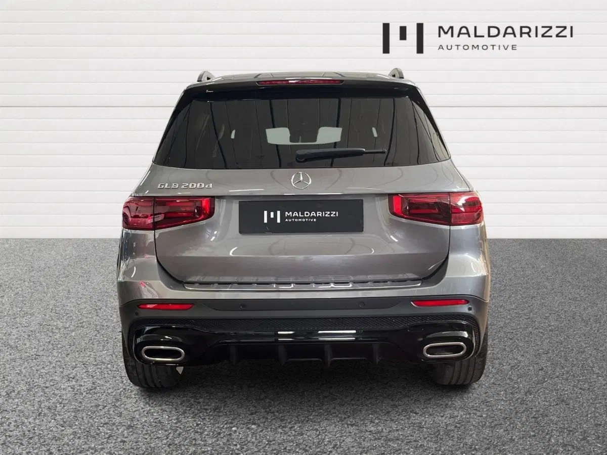 Mercedes-Benz GLB usata a Bari (3)