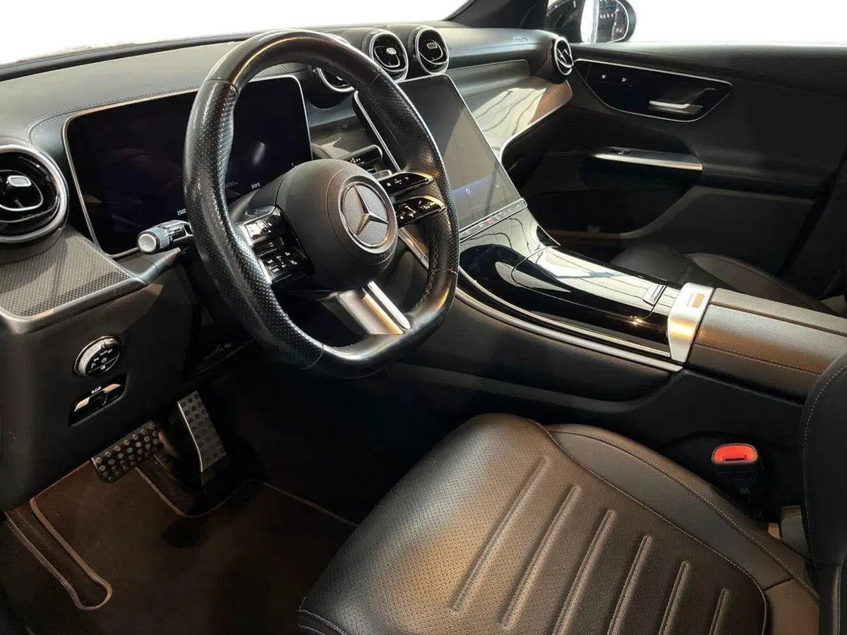 Mercedes-Benz GLC Coupé usata a Bari (10)