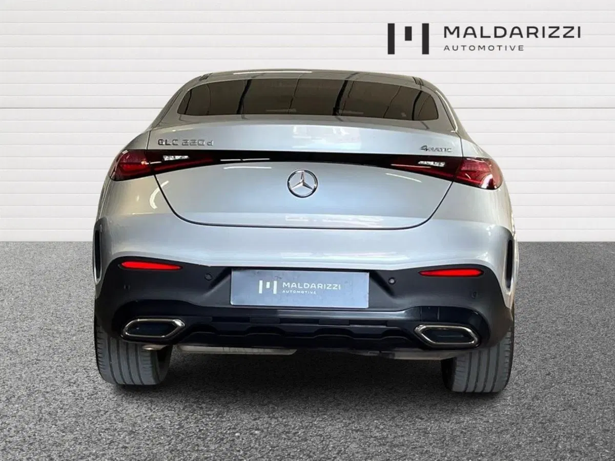 Mercedes-Benz GLC Coupé usata a Bari (3)